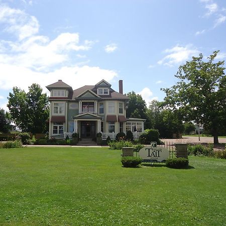 Maison Tait House Hotel Shediac Esterno foto