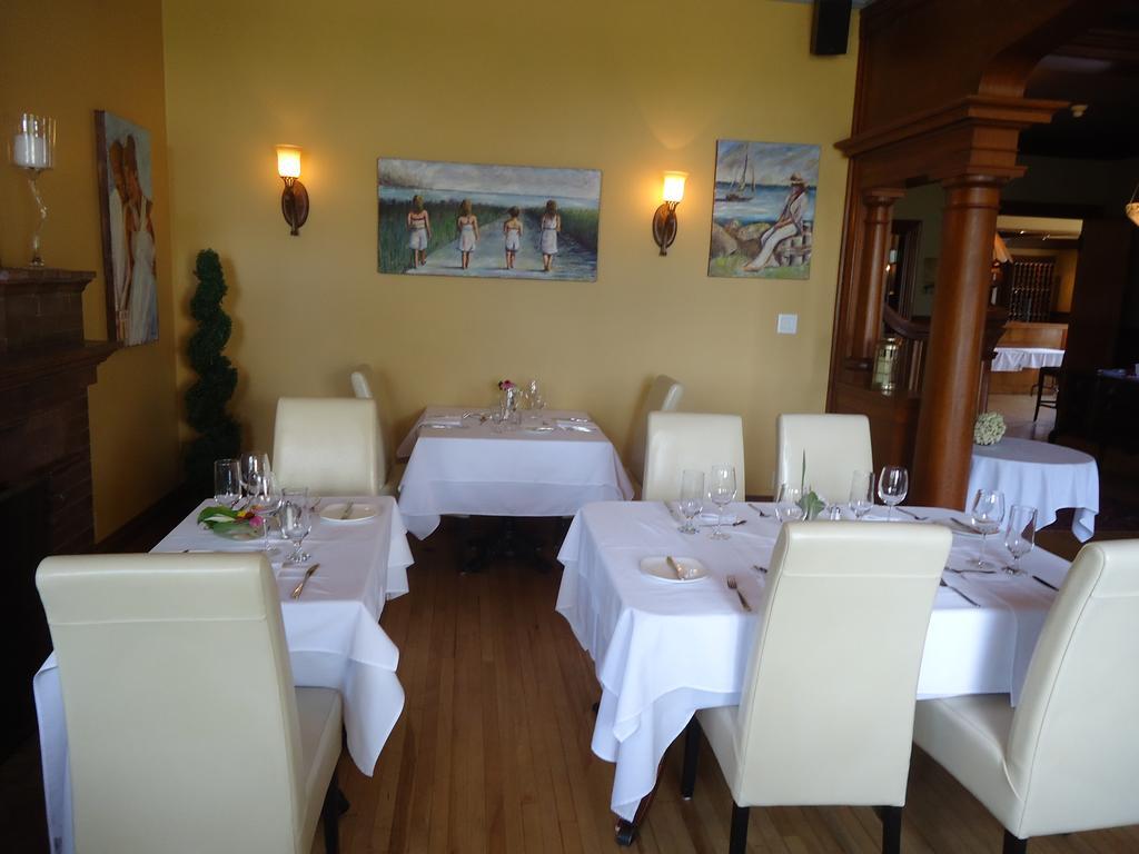 Maison Tait House Hotel Shediac Esterno foto