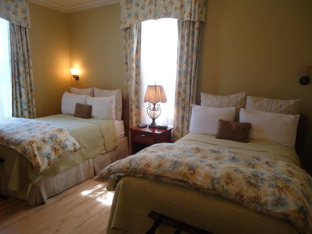 Maison Tait House Hotel Shediac Esterno foto